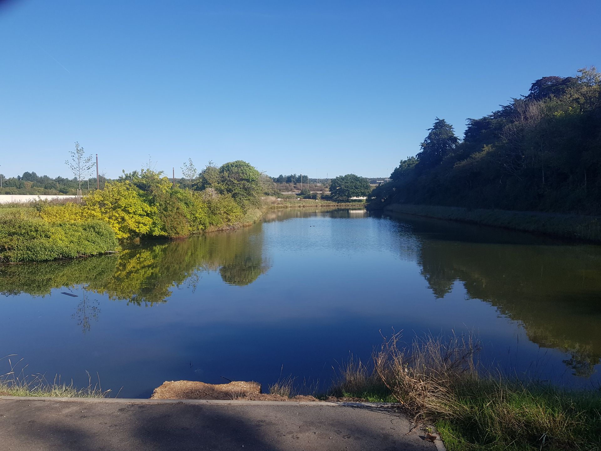A picture of the water at Hilsea Lido